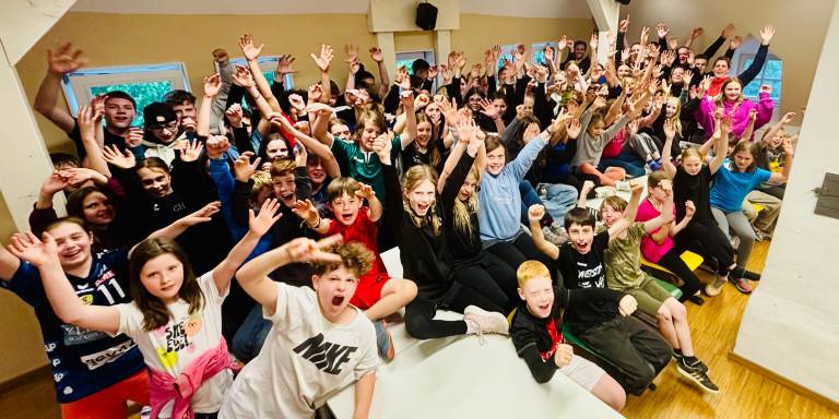 88 SG´ler bei der Jugendabschlussfahrt ins Schullandheim Winterburg